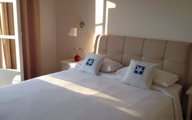 Alexandris Hotel