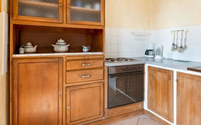 Luxurious Mansion in Castle Grounds in Lantheuil