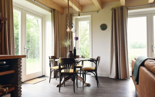 Rustic Apartment in Callantsoog With Terrace