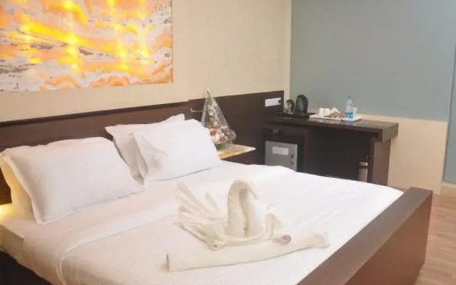 Hotel Amonkars