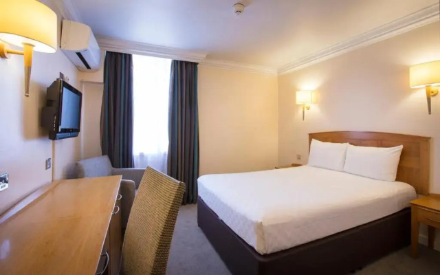 Thistle London Heathrow Terminal 5