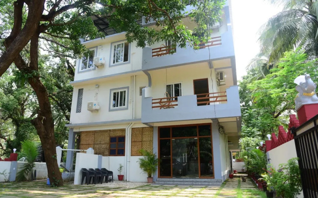 Laxmi Empire Guest House