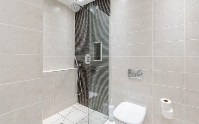 Roomspace Apartments -New Manor House