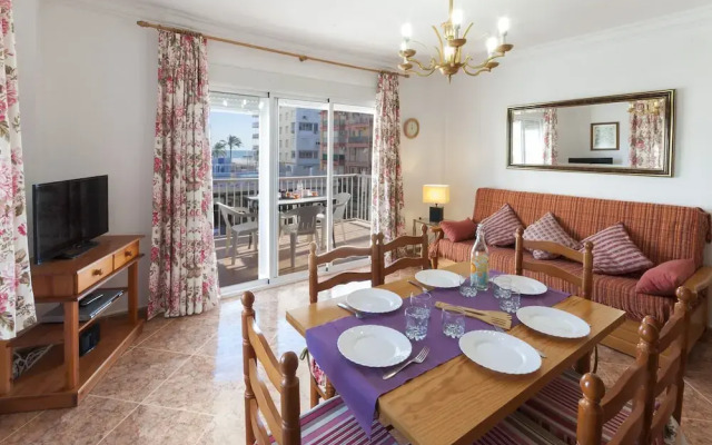 Apartment Niza in Grau i Platja