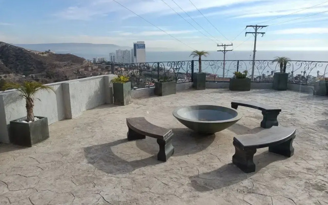 Luxury House Ocean View Rooftop Party