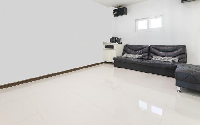 Pohang 0.1 Poolvilla