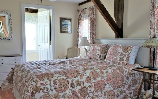 The Elmere House Bed & Breakfast
