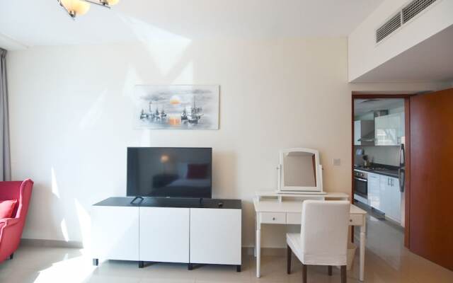 Lux BnB DIFC 2BDR Park Towers