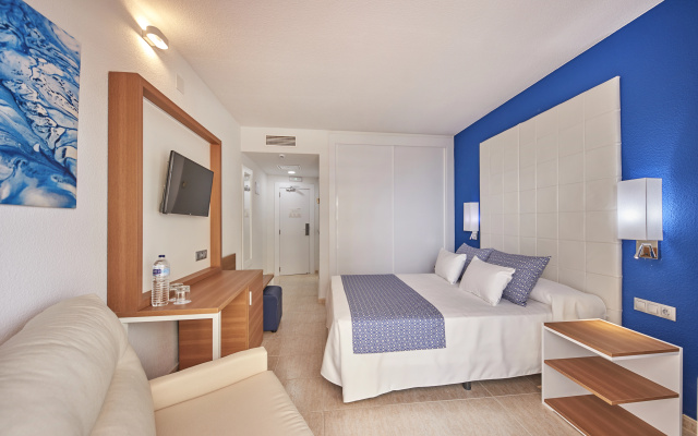 Hotel Ibersol Torremolinos Beach - Image 4