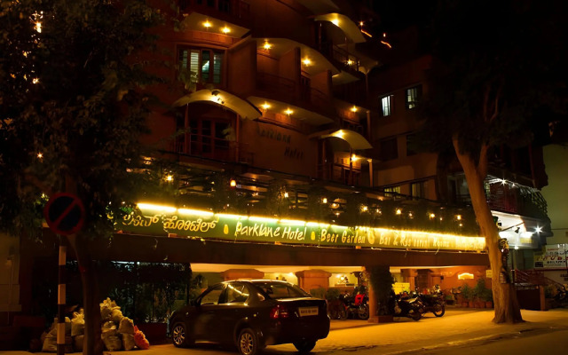 Parklane Hotel