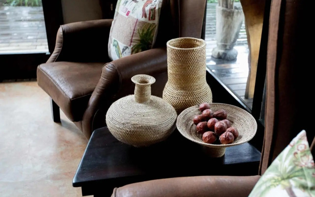 Royal Thonga Safari Lodge