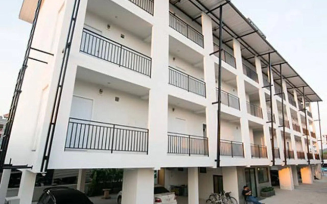 Pixel Hostel Phuket Airport
