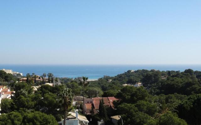 Lovely Apartment in Dehesa De Campoamor With Garden