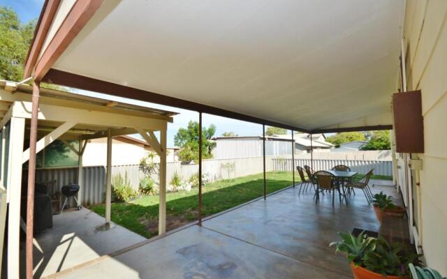 Patrick Crescent 18 - Kalbarri WA