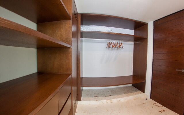 Anah Downtown DT 301