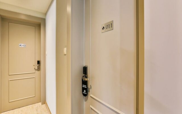 Avanti Hotel & Spa