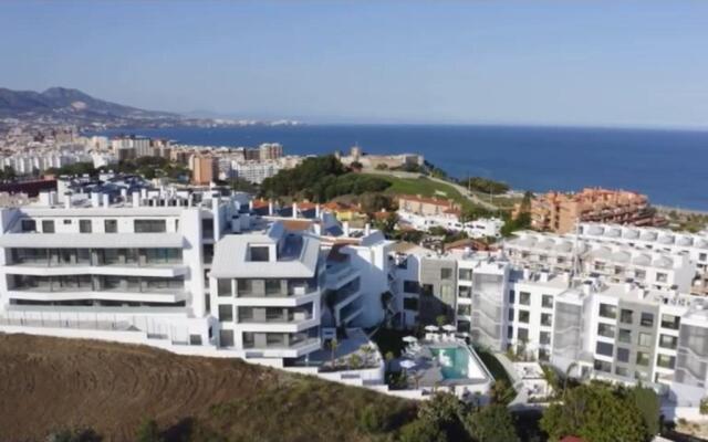 The View Luxury Vacation Apartment 4