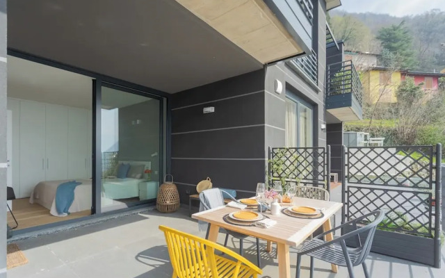 Residenza Maxim With Pool by Rent all Como