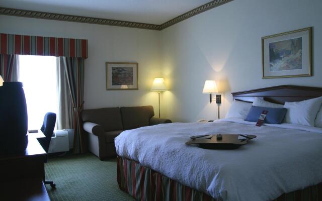 Country Inn & Suites By Radisson, Toronto Mississa
