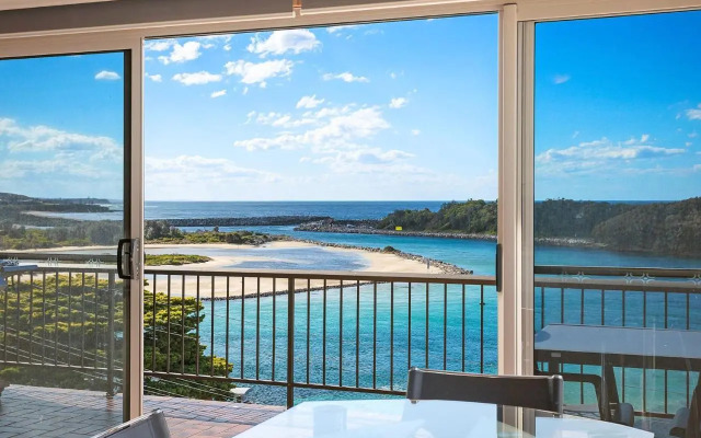 Pacific Pines Unit 5