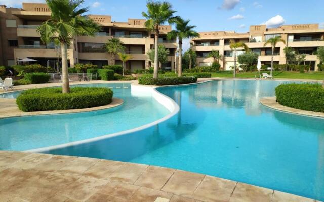 Magnifique appart vue sur golf