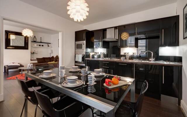Licatas Apartment Cotswolds Sleeps 6