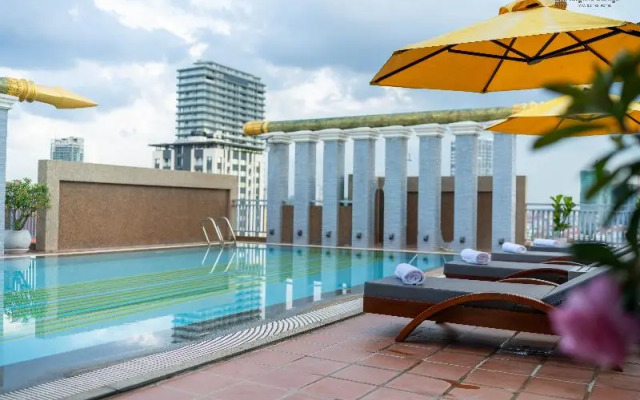 Jaya Suites Hotel