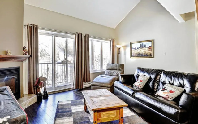 Condo 306 33 Chemin du Hameau by Les Chalets Alpins