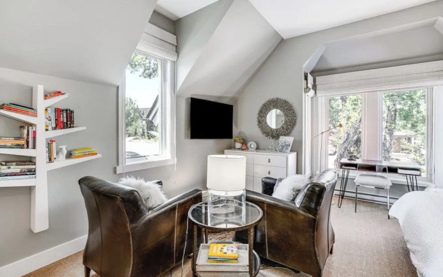 Steps From Central Downtown: Breckenridge Home