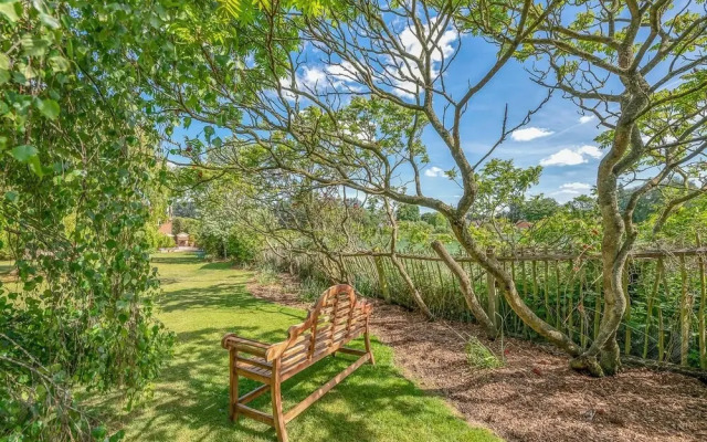 The School House - Luxury Home With Large Garden