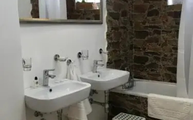 Humpolec Apartment & Resort