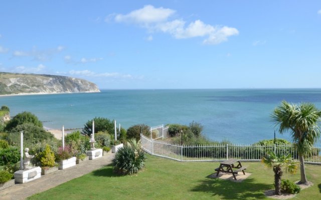 Cozy Holiday Home in Swanage with Balcony