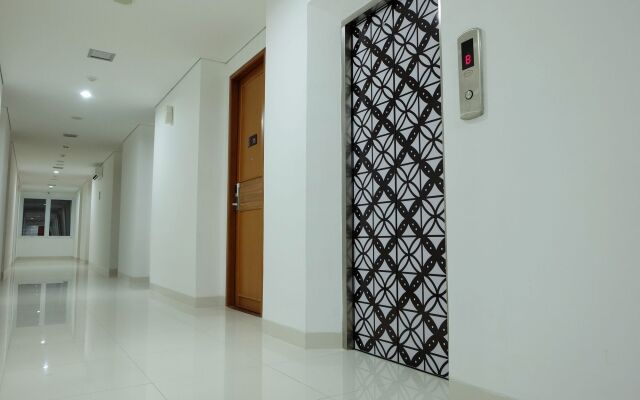 Zen Rooms Mandiri Mansion Galaxy Mall