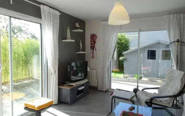 Modern House not far From Mont Saint-michel