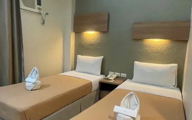 The Center Suites Cebu