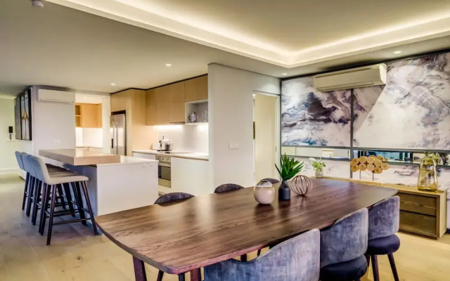 Penthouse in Sea Point With Unbelievable Views Attique Vue