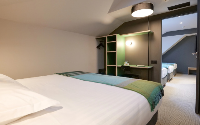 Plan B Hotel - Living Chamonix