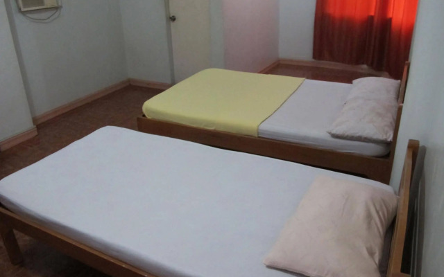 Pe're Aristo Guesthouse