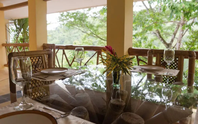 Monos Locos - Portasol Vacation Rental