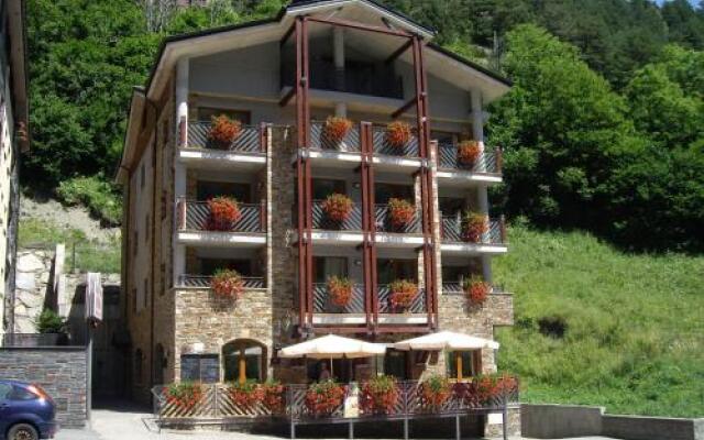 Apartaments Turistics Sant Roma