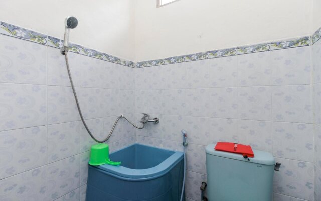 RedDoorz near Universitas Palangkaraya