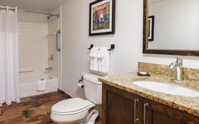 WorldMark Red River