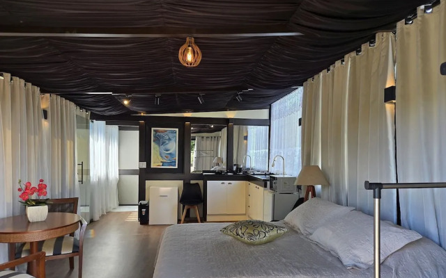 The Writers House - Suite Residences