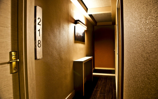 Corso 12 Rooms and Suites