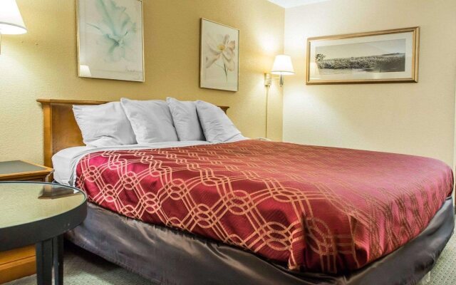 Econo Lodge Waynesburg