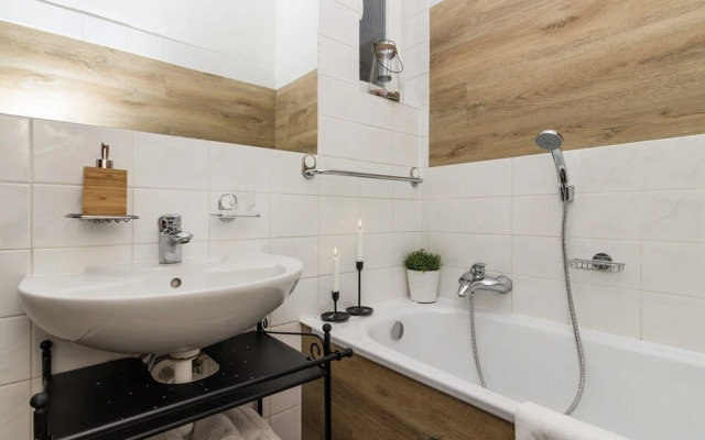 Apartments With Sunny Garden Prague