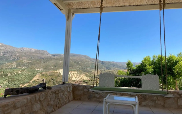 Olive House Traditional Villa with Pool