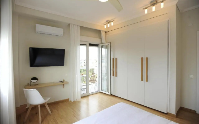 Sea & City views, Aspa’s apartment