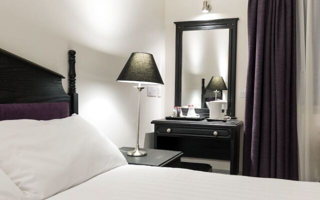 Ivy Tower Hotel