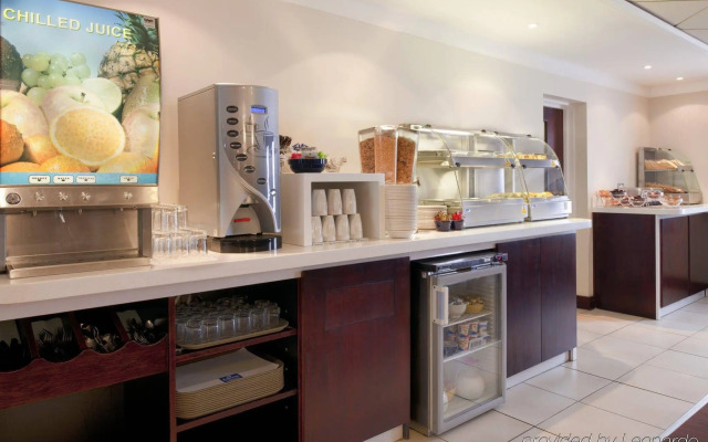 Holiday Inn Express Glenrothes by IHG